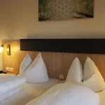 Hotel Restaurant Rössle 3*