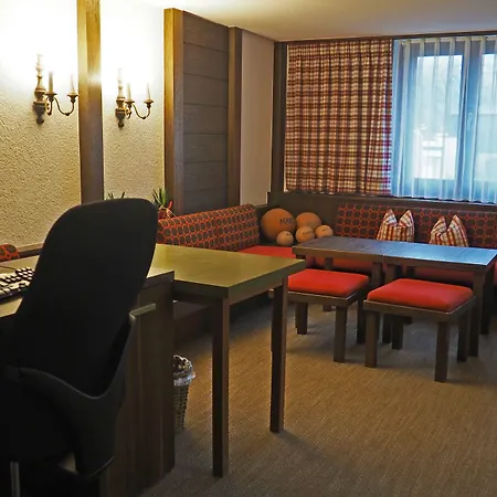 Hotel Restaurant Roessle 3*