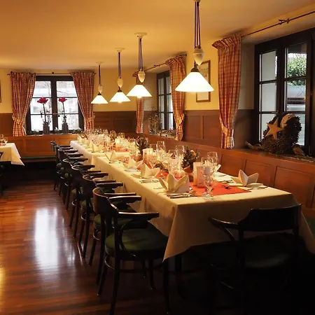 Hotel Restaurant Roessle 3*